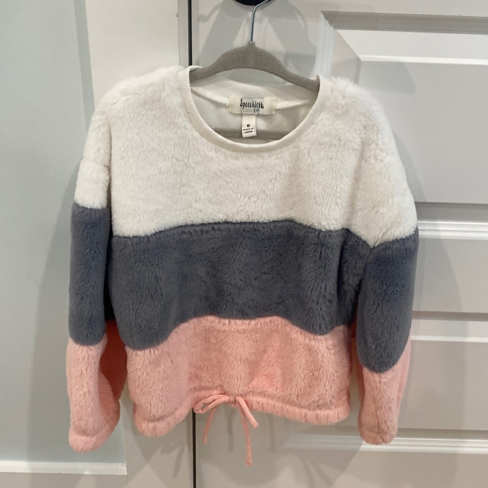 Girl sweater